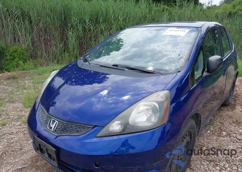 2010 Honda Fit z USA, uszkodzony, nr VIN JHMGE8H26AS024943